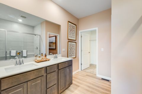 Tiny photo for 14917 S McCarthy Circle, Plainfield, IL 60544 (MLS # 12619186)