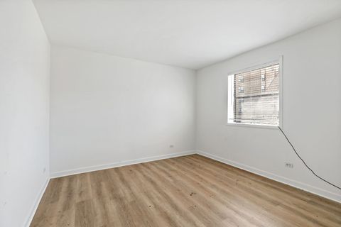 Tiny photo for 6104 S Dorchester Avenue #2S, Chicago, IL 60637 (MLS # 12530395)