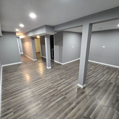 Tiny photo for Chicago, IL 60617 (MLS # 12590920)