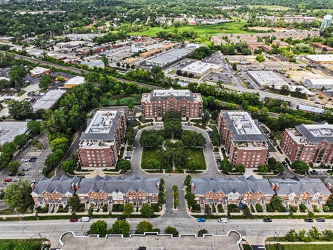Tiny photo for 410 W MAHOGANY Court #408, Palatine, IL 60067 (MLS # 12717439)