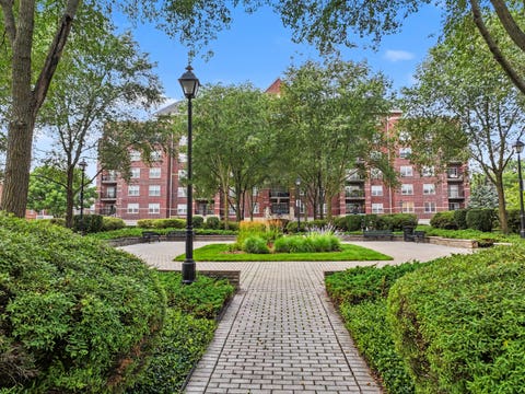 Tiny photo for 410 W MAHOGANY Court #408, Palatine, IL 60067 (MLS # 12717439)