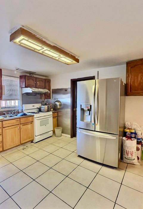 Tiny photo for 2628 S Union Avenue, Chicago, IL 60616 (MLS # 12482714)