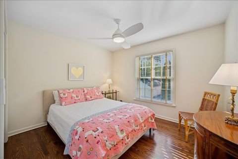 Tiny photo for 901 Westerfield Drive, Wilmette, IL 60091 (MLS # 12481851)