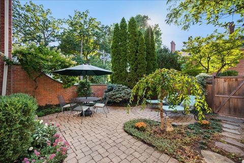 Tiny photo for 901 Westerfield Drive, Wilmette, IL 60091 (MLS # 12481851)