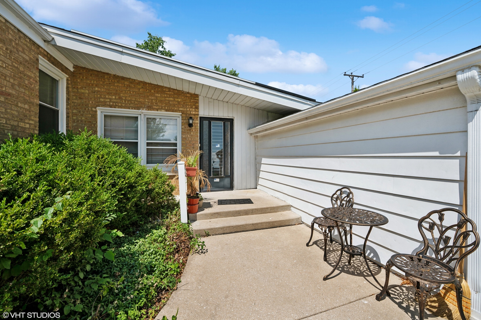 8301 N Waukegan Road