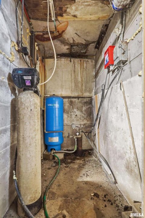 Tiny photo for 22503 45TH Avenue, Port Byron, IL 61275 (MLS # QC4269973)