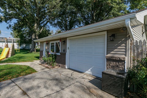 Tiny photo for 3611 Friendship Farm Road, East Moline, IL 61244 (MLS # 12786320)