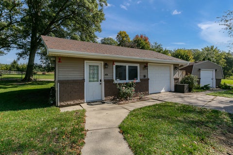 Tiny photo for 3611 Friendship Farm Road, East Moline, IL 61244 (MLS # 12786320)