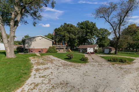 Tiny photo for 3611 Friendship Farm Road, East Moline, IL 61244 (MLS # 12786320)