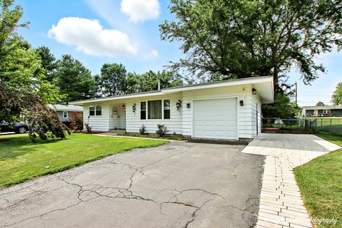 Tiny photo for 4709 William Street, McHenry, IL 60051 (MLS # 12476245)