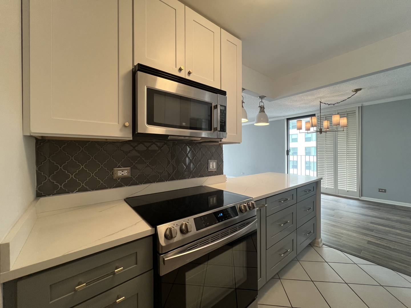 70 W Huron Street 2008