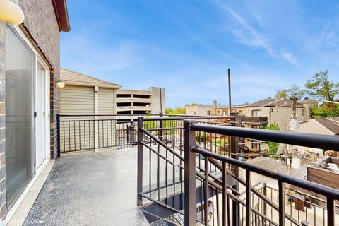 Tiny photo for 2712 N Artesian Avenue #3, Chicago, IL 60647 (MLS # 12373388)