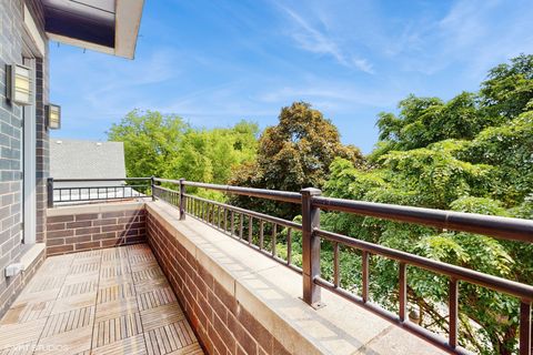 Tiny photo for 2712 N Artesian Avenue #3, Chicago, IL 60647 (MLS # 12373388)
