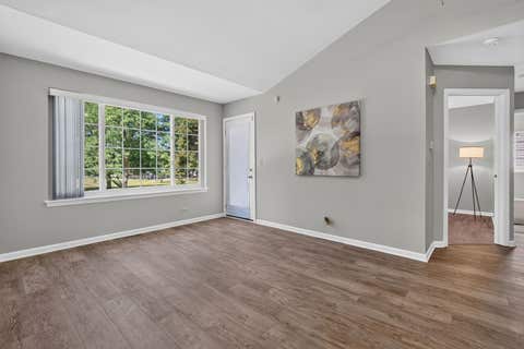 Tiny photo for 320 Fieldstone Court #320, Bolingbrook, IL 60440 (MLS # 12721516)