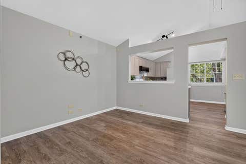 Tiny photo for 320 Fieldstone Court #320, Bolingbrook, IL 60440 (MLS # 12721516)