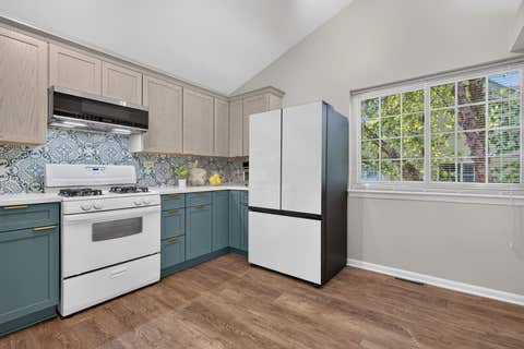 Tiny photo for 320 Fieldstone Court #320, Bolingbrook, IL 60440 (MLS # 12721516)