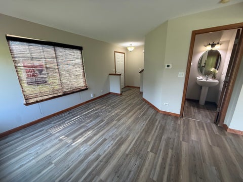 Tiny photo for 39321 N Melbourne Court, Beach Park, IL 60083 (MLS # 12663502)