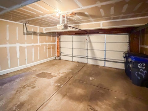 Tiny photo for 39321 N Melbourne Court, Beach Park, IL 60083 (MLS # 12663502)