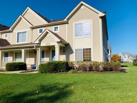 Tiny photo for 39321 N Melbourne Court, Beach Park, IL 60083 (MLS # 12663502)