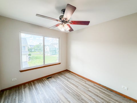 Tiny photo for 39321 N Melbourne Court, Beach Park, IL 60083 (MLS # 12663502)