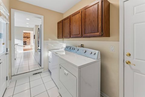 Tiny photo for 827 W Sandpiper Court, Palatine, IL 60067 (MLS # 12517029)
