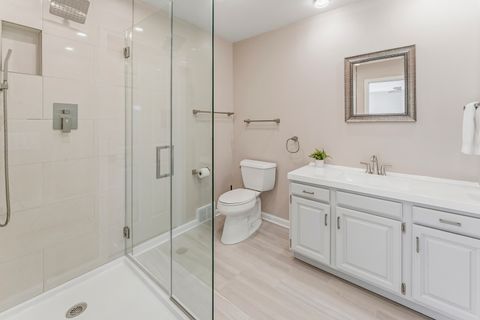 Tiny photo for 827 W Sandpiper Court, Palatine, IL 60067 (MLS # 12517029)