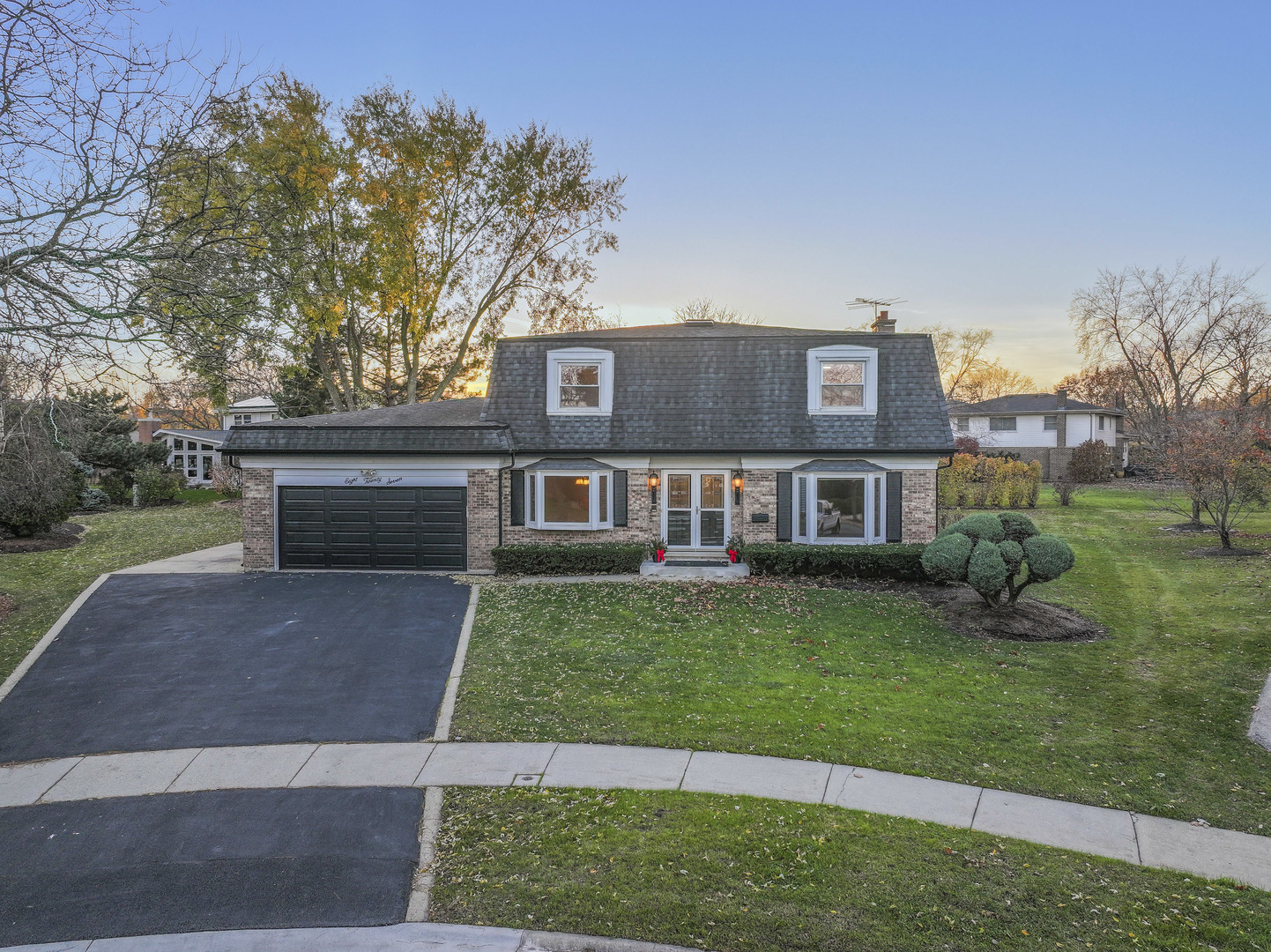 Palatine, Illinois 60067, United States, 4 Bedrooms Bedrooms, ,4 BathroomsBathrooms,Residential,Active,243043