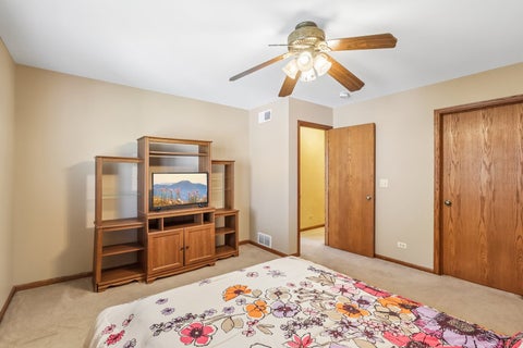 Tiny photo for 620 Waterford Drive, Lake Zurich, IL 60047 (MLS # 12717012)