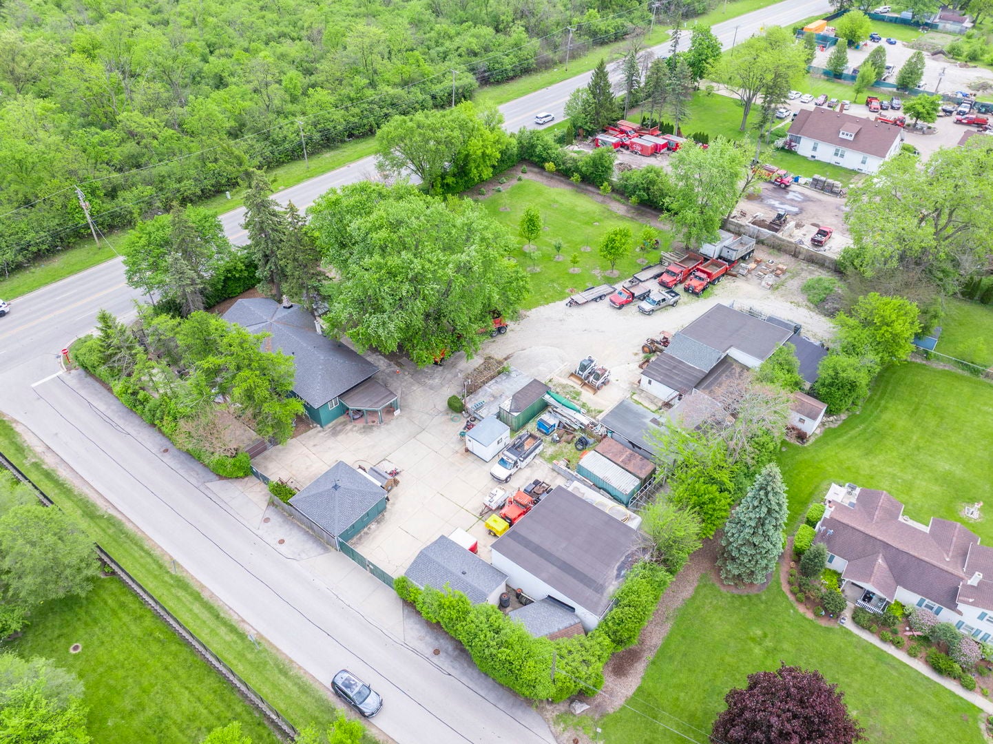 430 N River Road