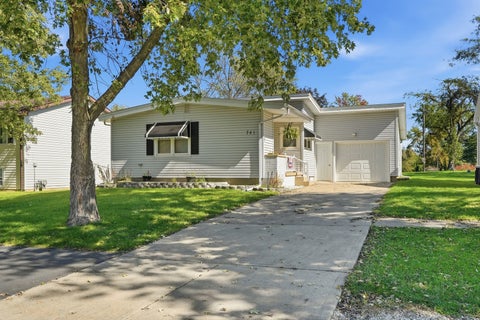 Tiny photo for 741 Elliott Street, Beecher, IL 60401 (MLS # 12778045)