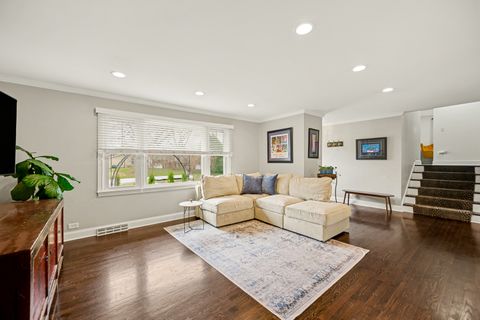 Tiny photo for 3S171 Arboretum Road, Glen Ellyn, IL 60137 (MLS # 12571970)