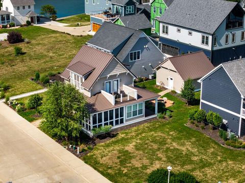 Tiny photo for 12 Great Loop, Ottawa, IL 61350 (MLS # 12433049)