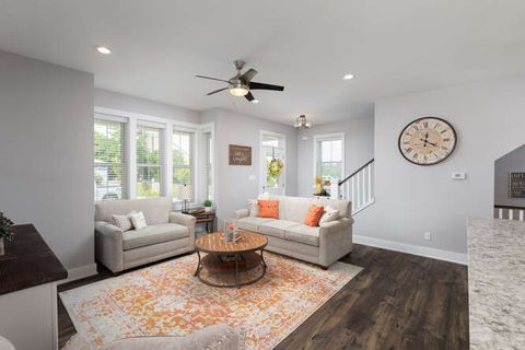 Tiny photo for 12 Great Loop, Ottawa, IL 61350 (MLS # 12433049)