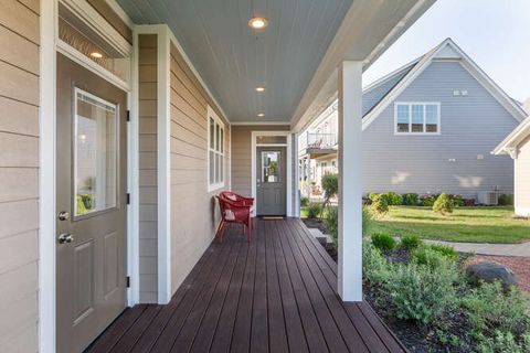 Tiny photo for 12 Great Loop, Ottawa, IL 61350 (MLS # 12433049)