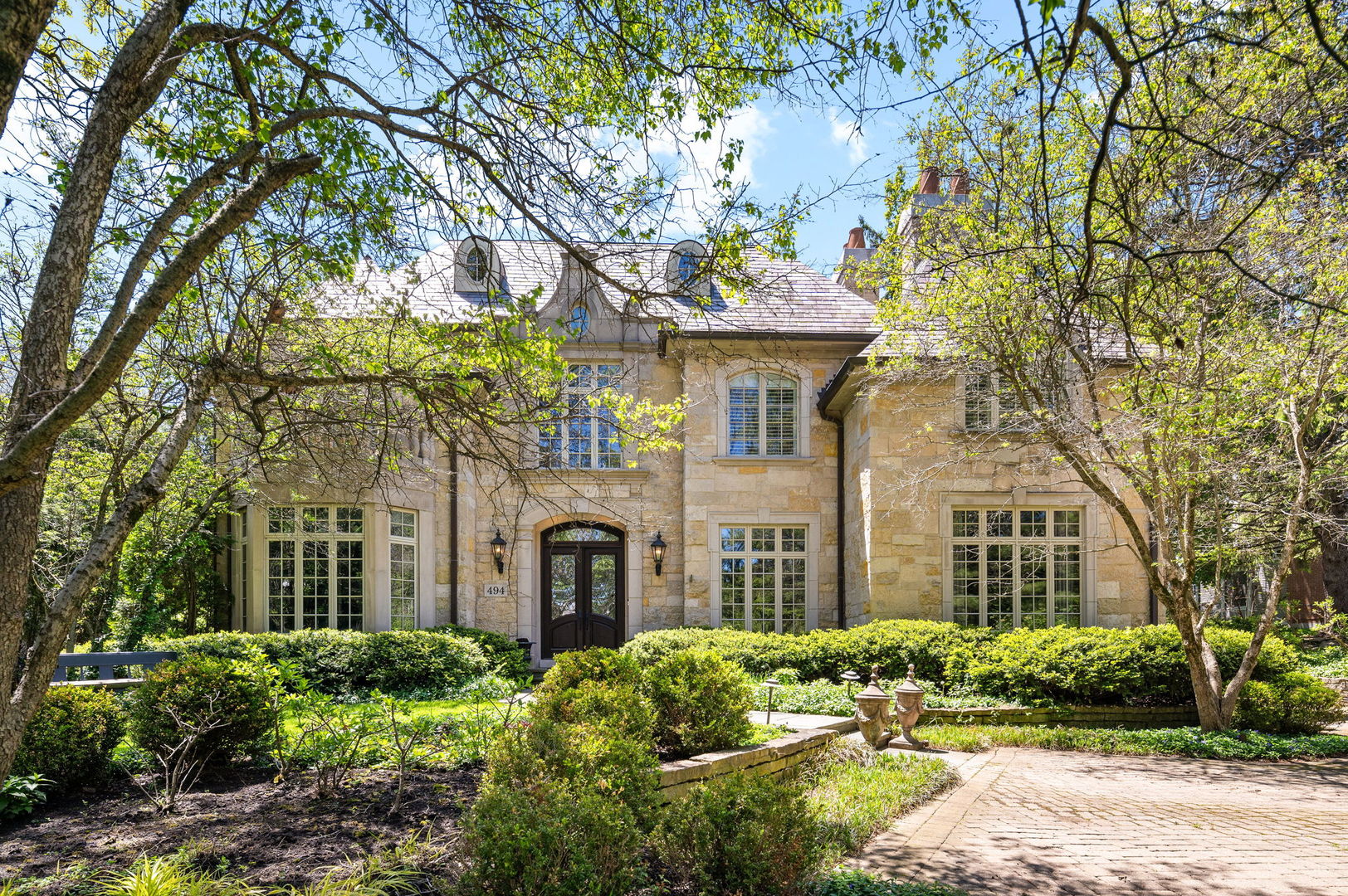 494 Greenleaf Avenue