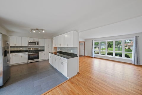 Tiny photo for 1617 Holly Avenue, Darien, IL 60561 (MLS # 12756865)