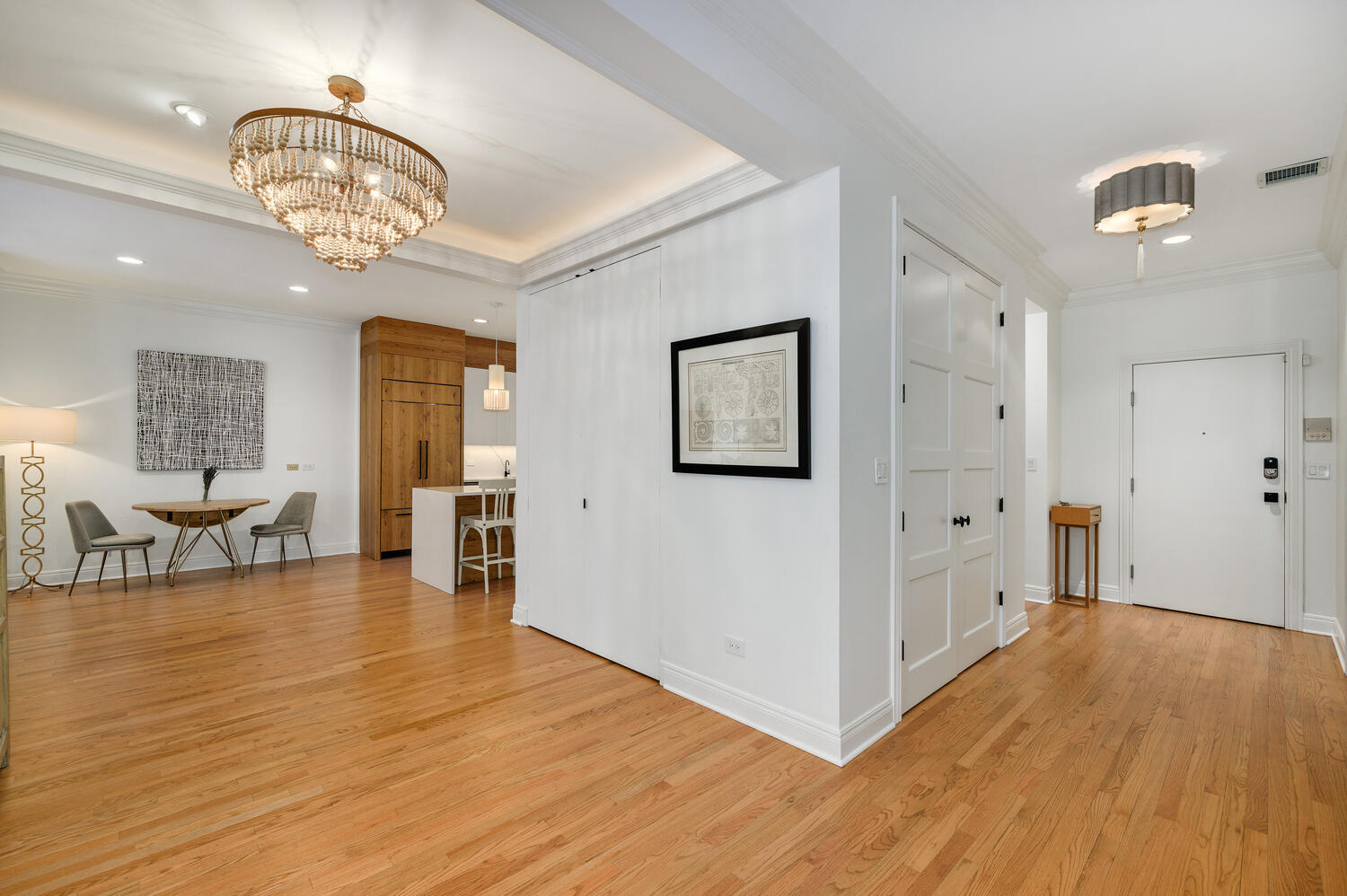 824 W Armitage Avenue 2CD