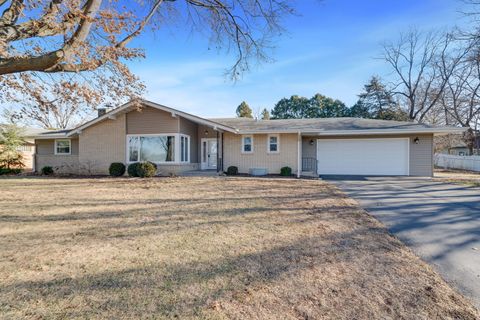 2209 Edgebrook Drive Rockford IL 61107