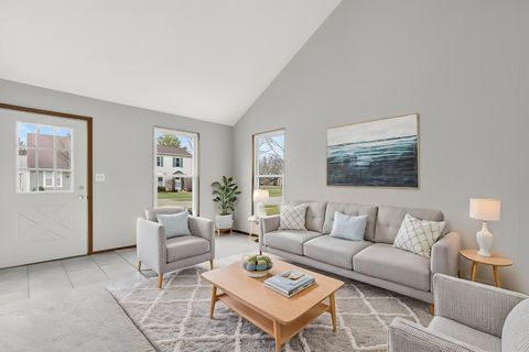 Tiny photo for 1030 Perry Drive, Algonquin, IL 60102 (MLS # 12602963)