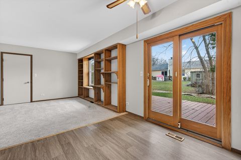 Tiny photo for 1030 Perry Drive, Algonquin, IL 60102 (MLS # 12602963)