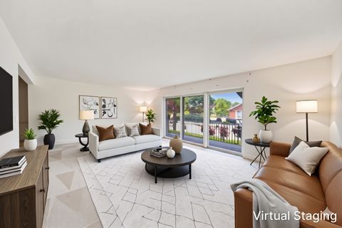Tiny photo for 701 Ridge Road #2A, Wilmette, IL 60091 (MLS # 12625463)