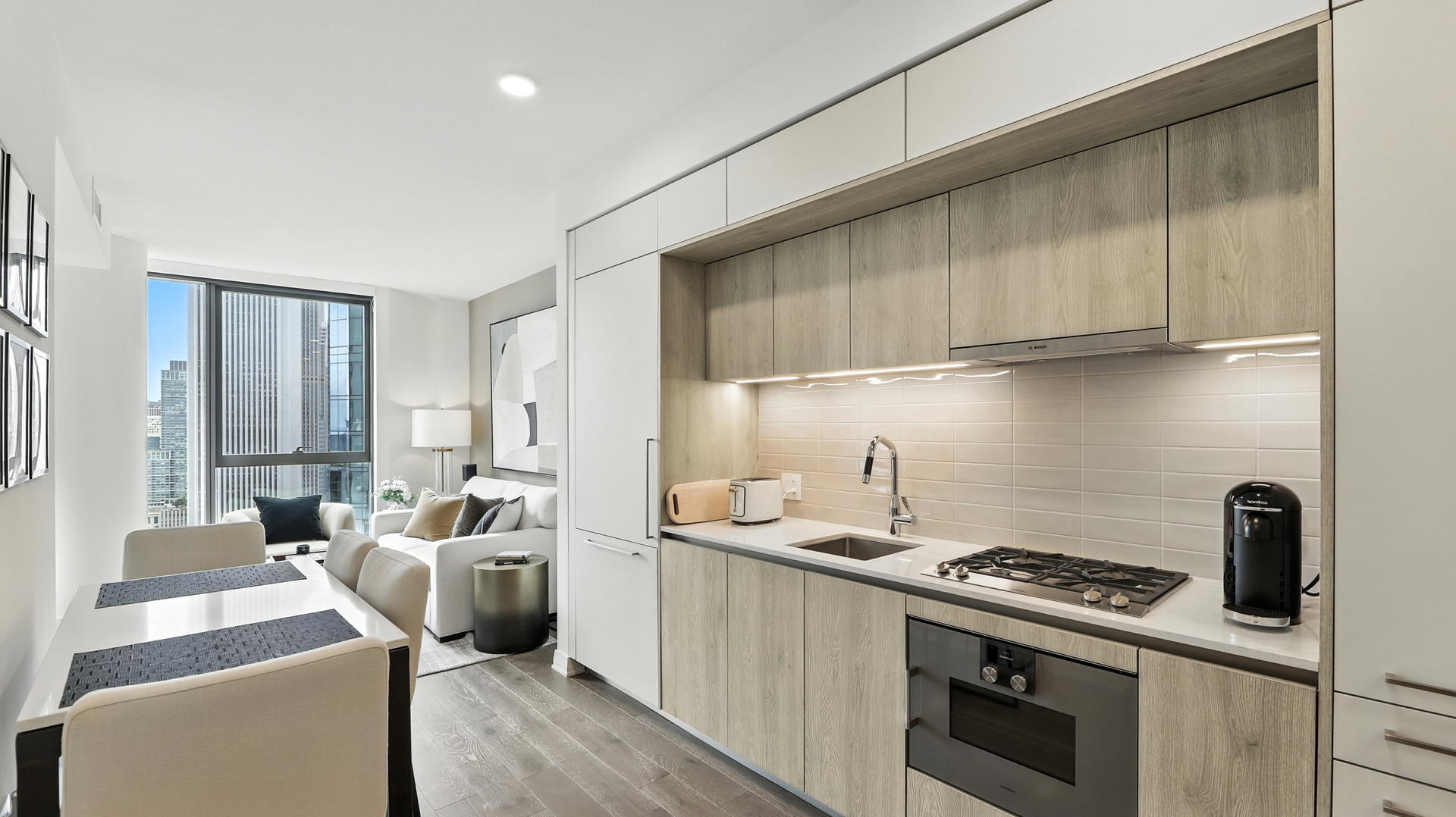 211 N Harbor Drive 3605