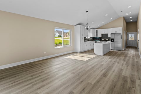 Tiny photo for 410 E Butler Avenue, Grant Park, IL 60940 (MLS # 12770636)