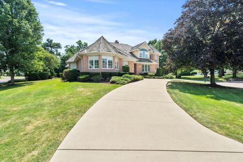Tiny photo for 911 Red Fox Lane, Oak Brook, IL 60523 (MLS # 12445573)
