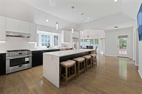 Tiny photo for 911 Red Fox Lane, Oak Brook, IL 60523 (MLS # 12445573)