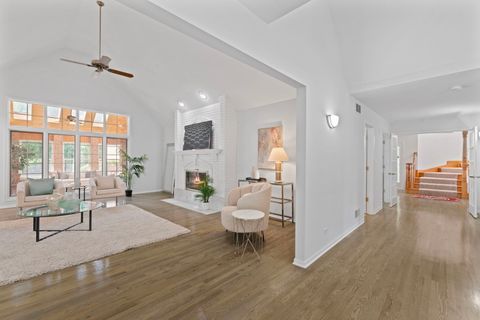 Tiny photo for 911 Red Fox Lane, Oak Brook, IL 60523 (MLS # 12445573)