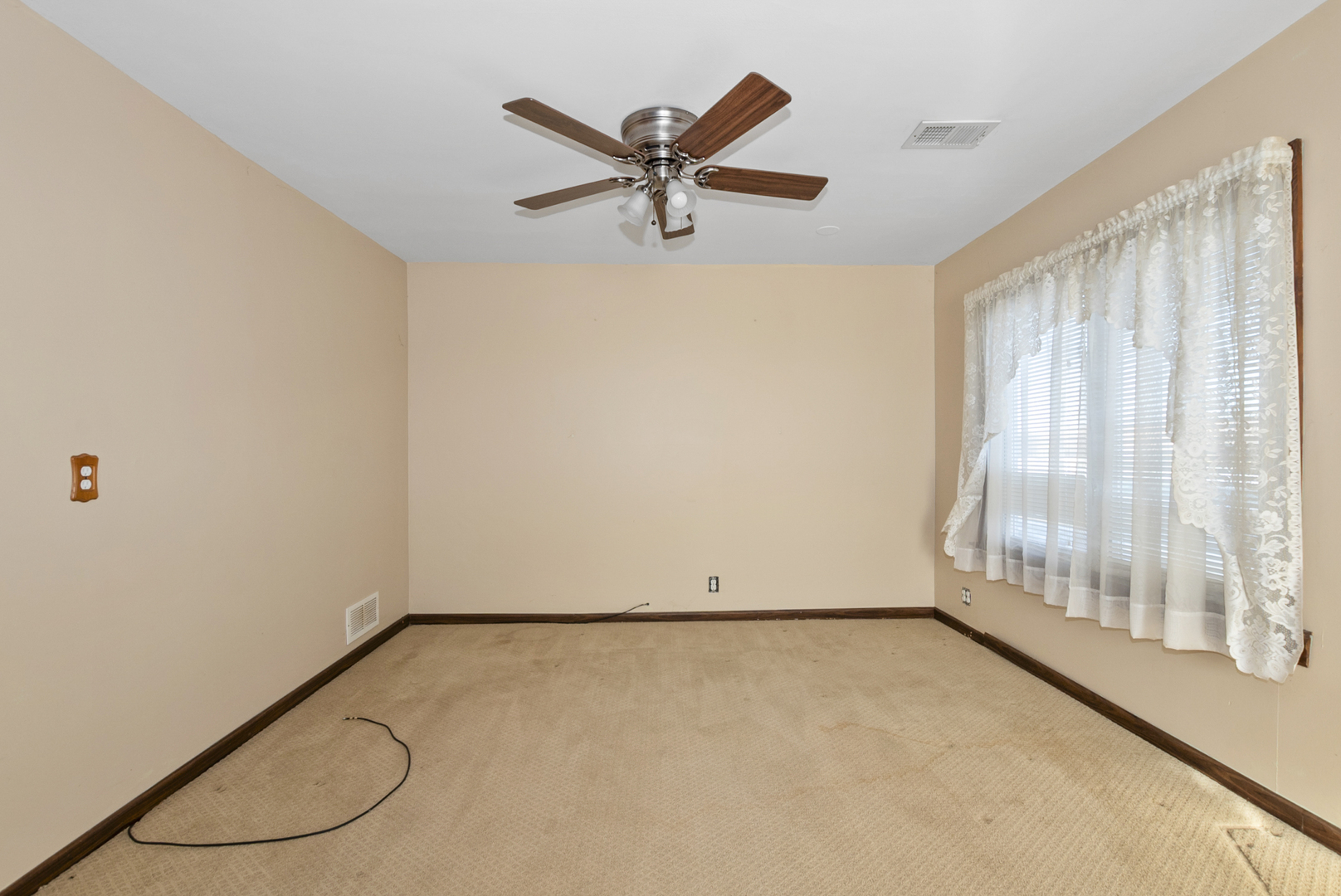 7000 W 74th Street W