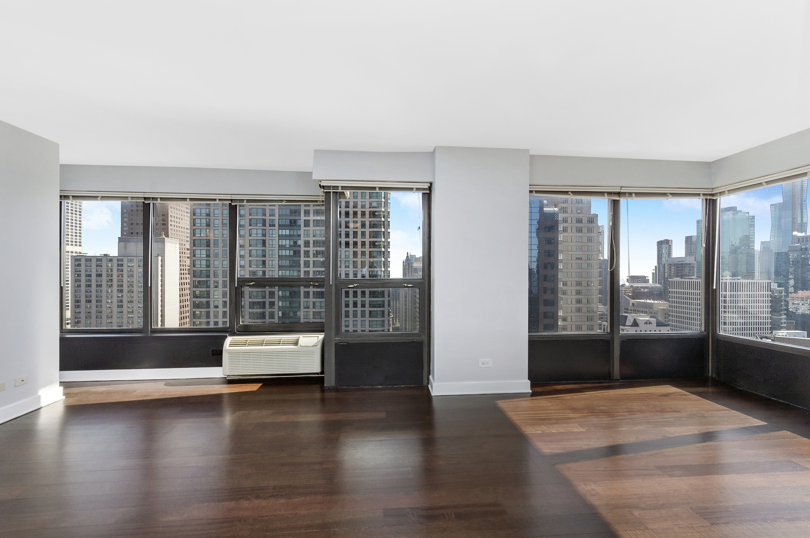 30 E HURON Street 3602