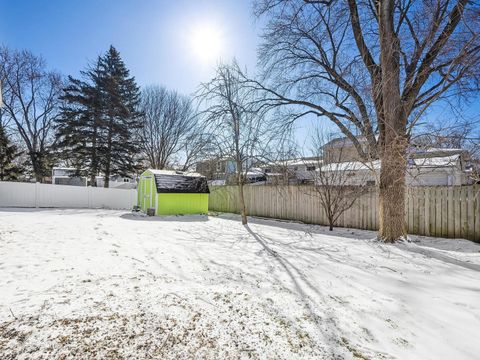Tiny photo for 1500 Pershing Avenue, Wheaton, IL 60189 (MLS # 12600813)