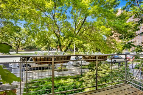 Tiny photo for 6025 N Ridge Avenue #1W, Chicago, IL 60660 (MLS # 12477745)